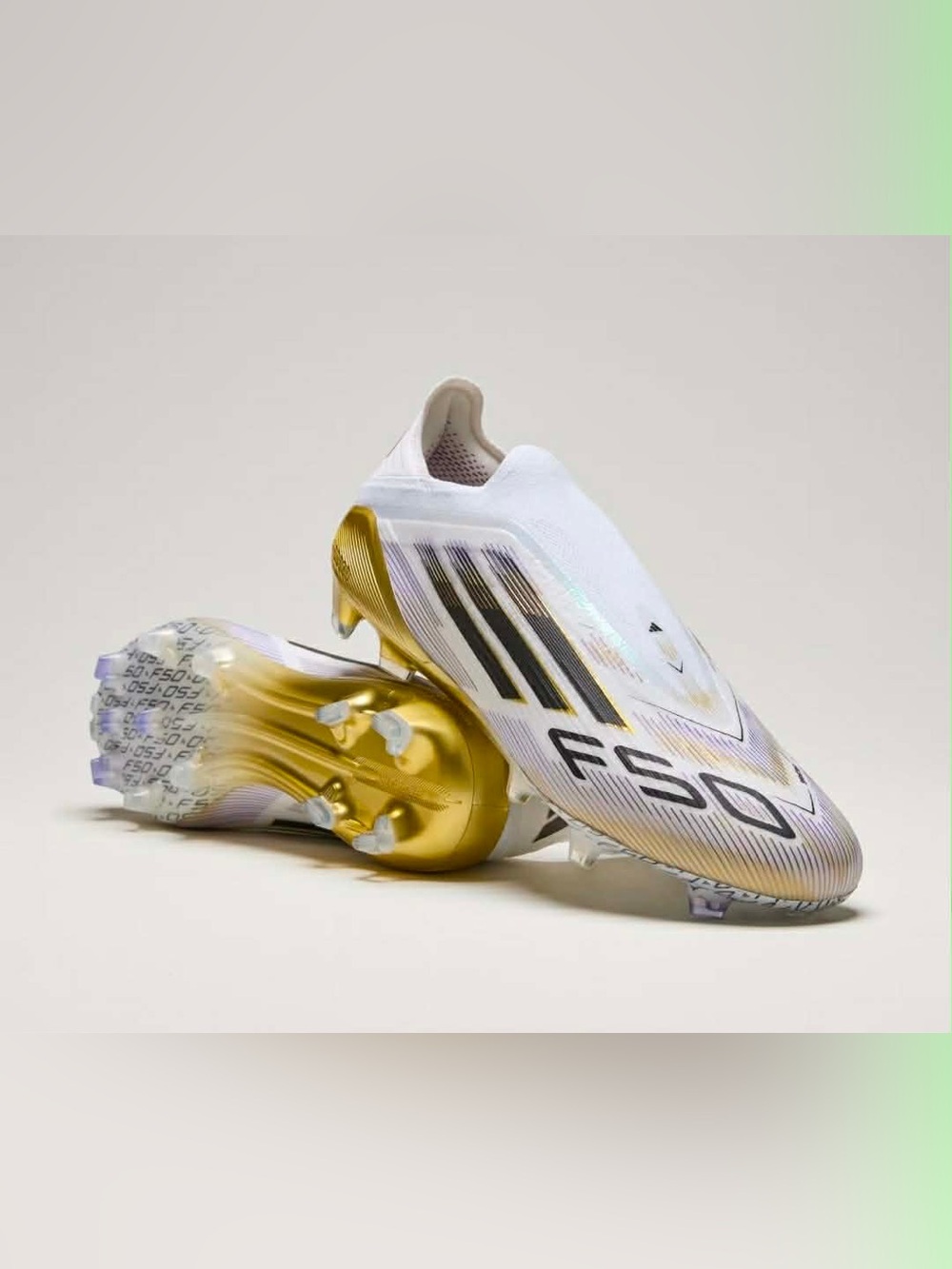 Adidas F50 Elite Laceless Firm Ground Cleats - Men's size 10.5